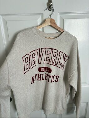 Women's Ascot + Hart Beverly Hills Graphic
Pullover Sweatshirt - Beige M